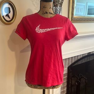 Nike Girls Hot Pink Swish Active T-Shirt, Size XL